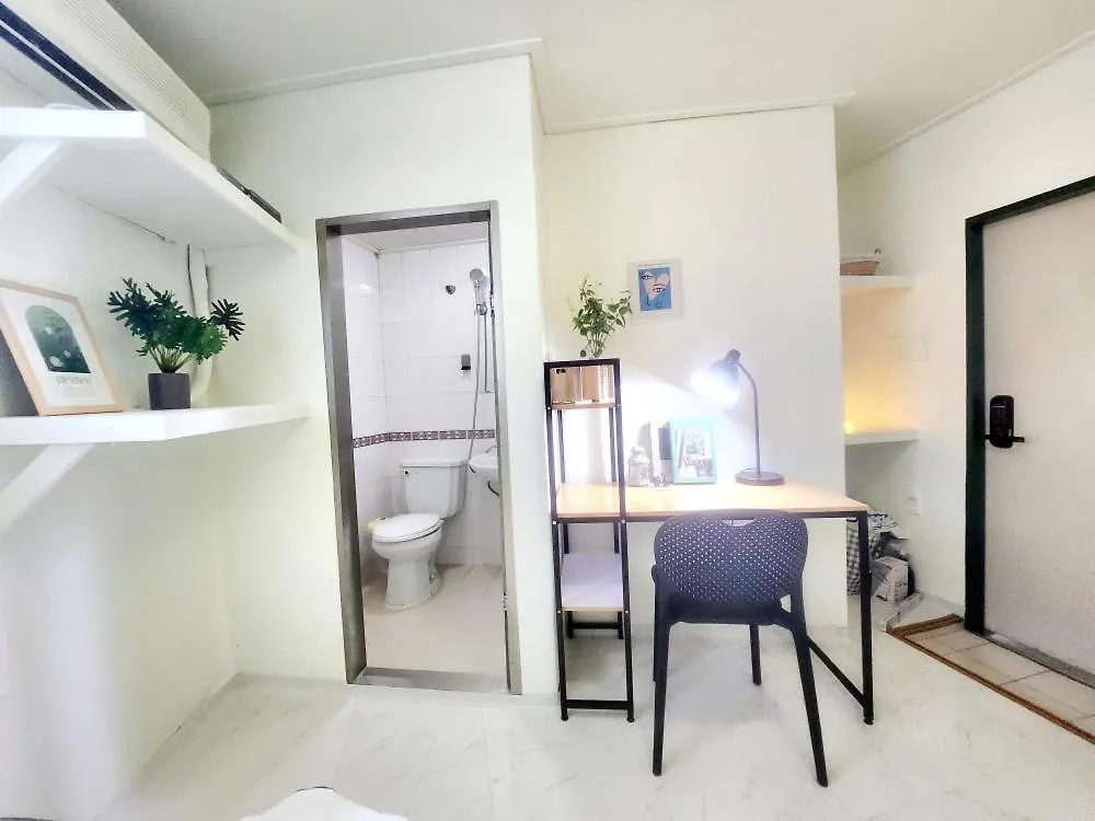 Hostel High Stay Jongam 124 Seoul
